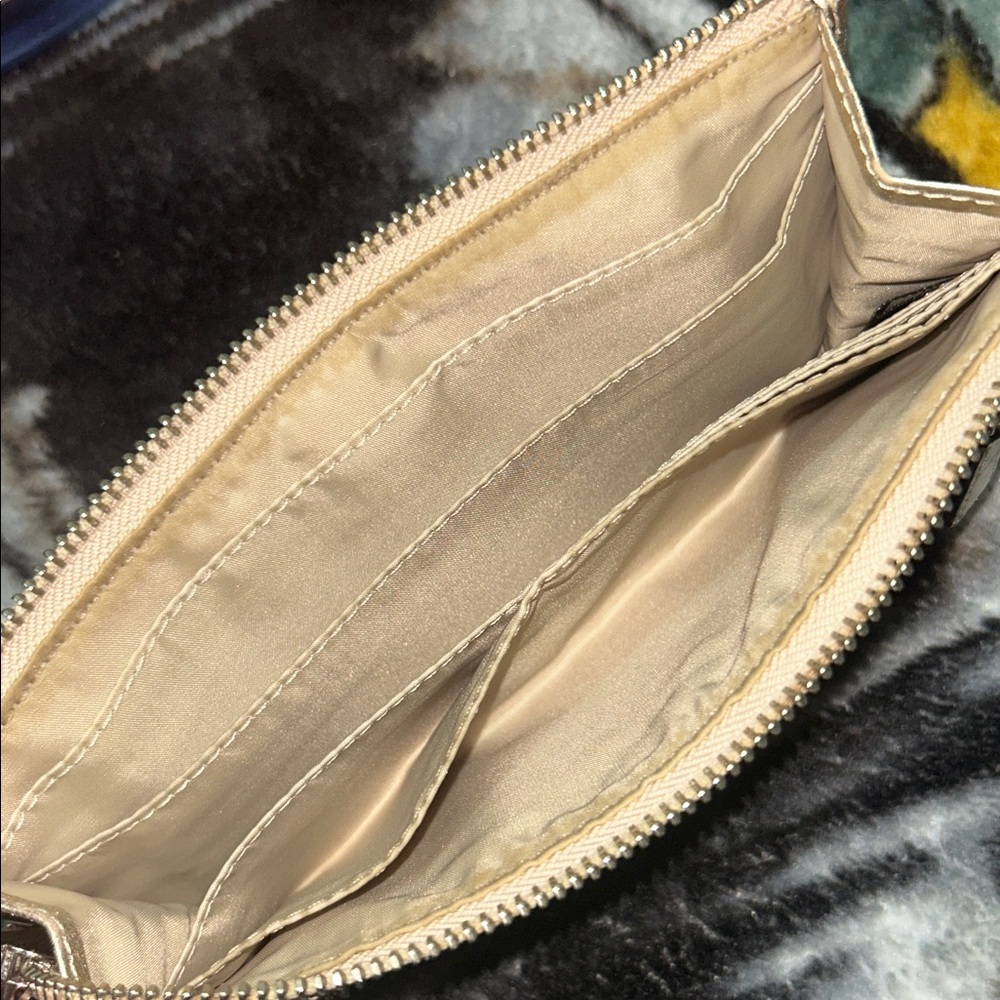 Coach Julia Legacy Stripe zippy wallet wristlet in sateen gold metallic leather. - Picture 6 of 11
